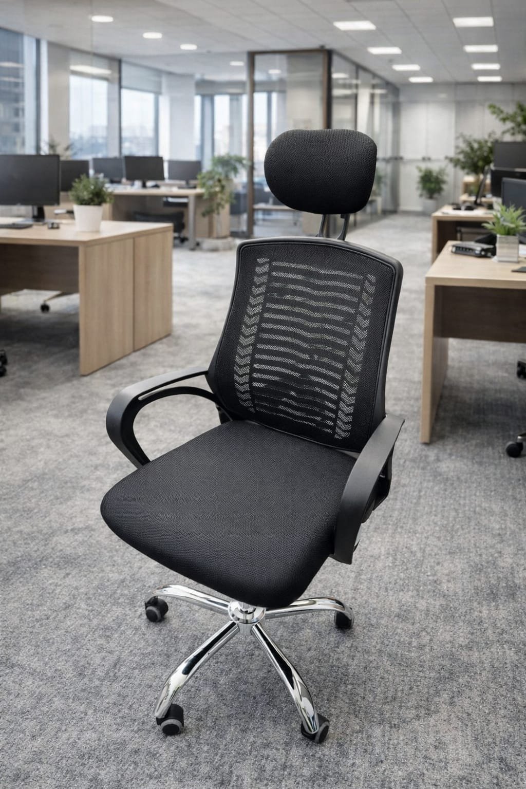 Executive V Mesh Chair - Image 3