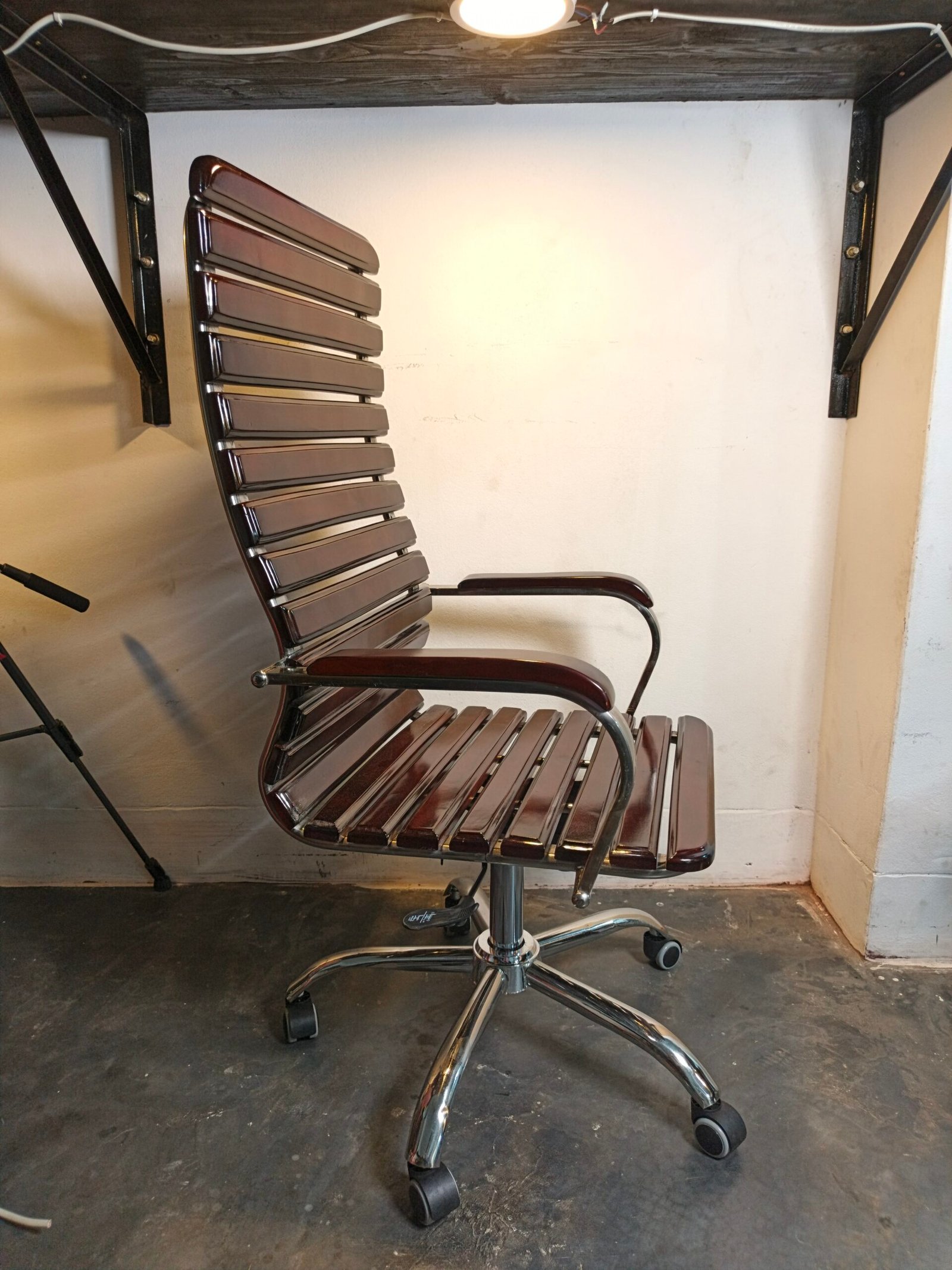 Mehguni wooden Chair - Image 6